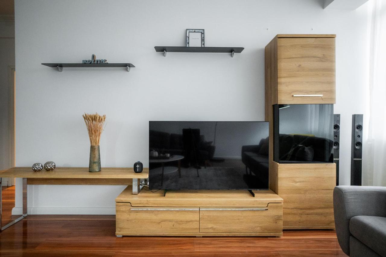 Xo Panoramic Apartment L Jacuzzi L Oradea Dış mekan fotoğraf