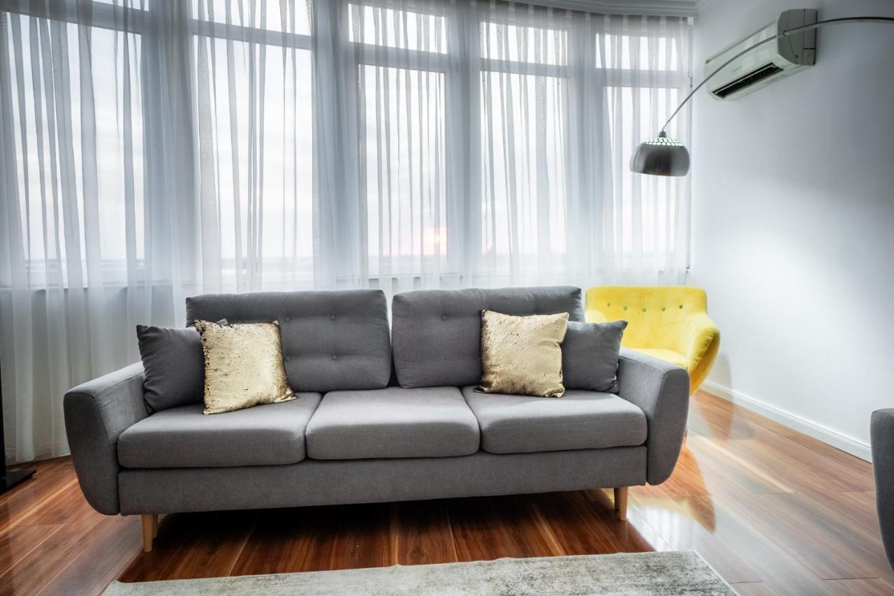 Xo Panoramic Apartment L Jacuzzi L Oradea Dış mekan fotoğraf