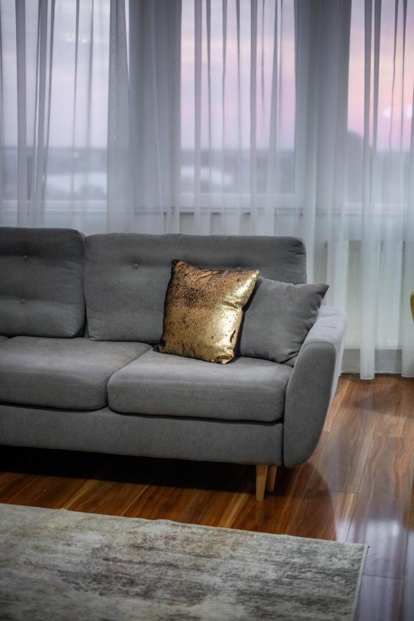 Xo Panoramic Apartment L Jacuzzi L Oradea Dış mekan fotoğraf